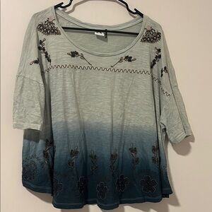 Anthropologie Akemi + Kin Embroidered Blue Cotton Dolman Top Beaded Size L